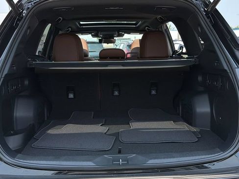 New 2026 Subaru Forester Touring AWD/4WD image 32