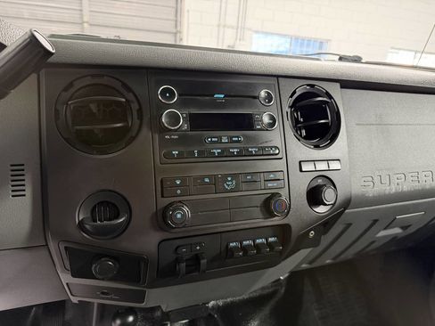 Used 2012 Ford F450 XL w/ PWR Equipment Group image 16