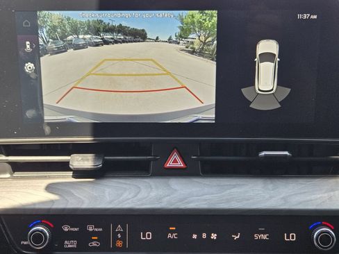 Used 2025 Kia Sportage X-Line w/ Premium Package AWD/4WD image 7
