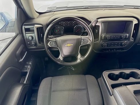 Used 2018 Chevrolet Silverado 1500 LT AWD/4WD image 21