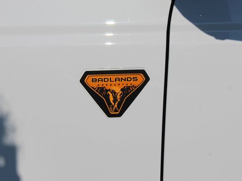 New 2025 Ford Bronco Badlands AWD/4WD image 11