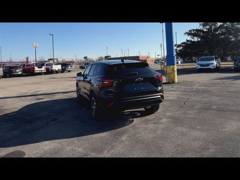 Used 2024 Chevrolet Trax RS w/ Driver Confidence Package image 30