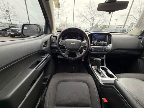 Used 2020 Chevrolet Colorado LT w/ Redline Special Edition image 20