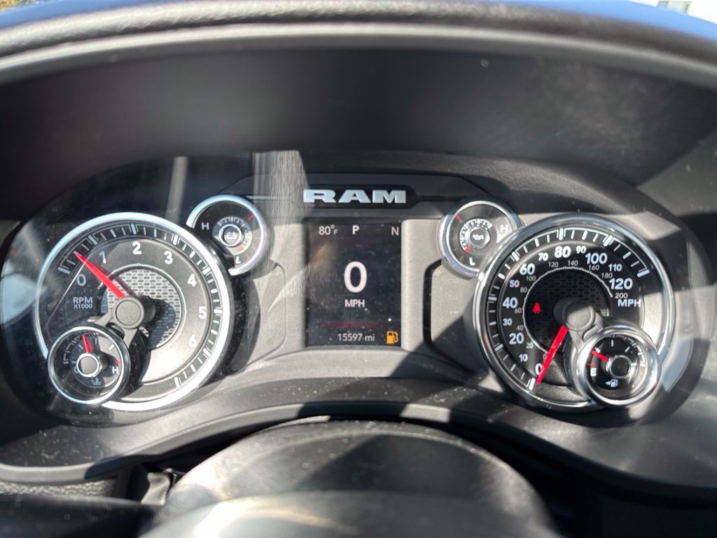 Used 2023 RAM 1500 Big Horn AWD/4WD image 30