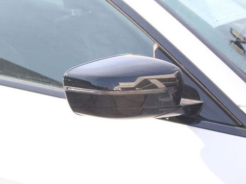 Used 2022 BMW 430i xDrive Coupe w/ M Sport Package image 11