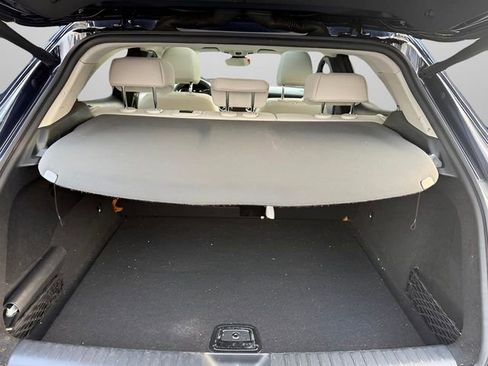 Used 2018 Mercedes-Benz GLA 250 4MATIC image 9