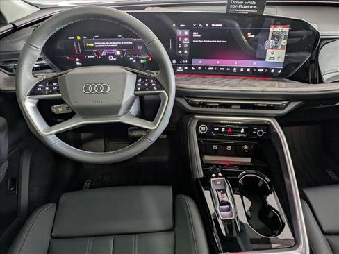 New 2025 Audi Q5 Premium Plus image 16