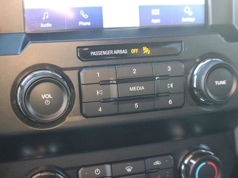 Used 2019 Ford F150 XLT w/ Equipment Group 302A Luxury image 28