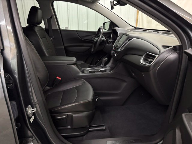 Used 2021 Chevrolet Equinox LT FWD image 25