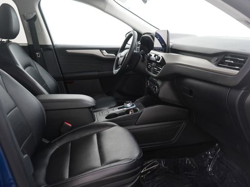 Used 2022 Ford Escape SEL w/ Technology Package image 13