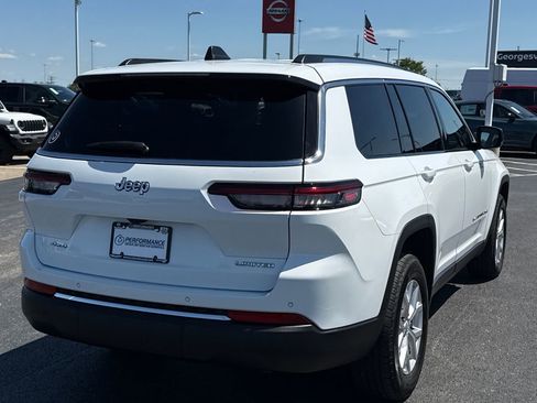 Used 2023 Jeep Grand Cherokee L Limited AWD/4WD image 3