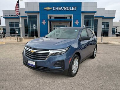 Used 2024 Chevrolet Equinox LS w/ LS Convenience Package