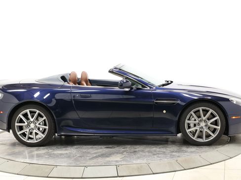 Used 2014 Aston Martin V8 Vantage Roadster image 53
