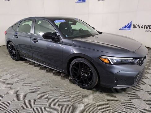 Certified 2025 Honda Civic Sport image 11