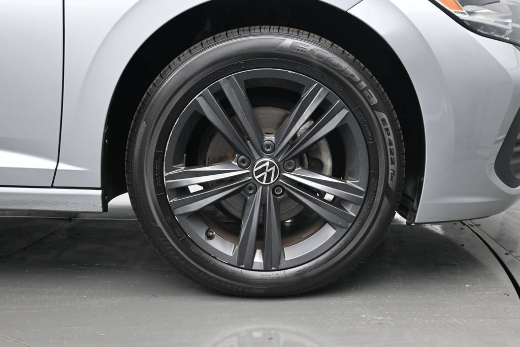 Used 2022 Volkswagen Jetta SE FWD image 32