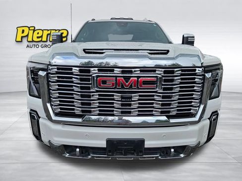 Used 2025 GMC Sierra 3500 Denali w/ Denali Reserve Package AWD/4WD image 2