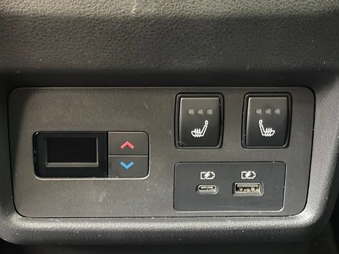Used 2023 Nissan Rogue Platinum w/ Platinum Premium Package FWD image 25