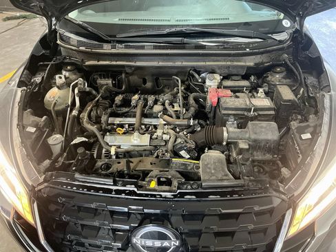 Used 2024 Nissan Kicks SV FWD image 26
