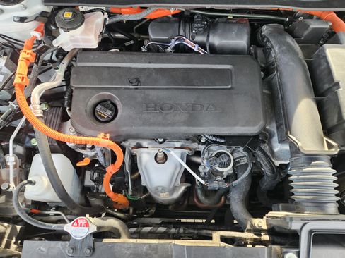 Certified 2023 Honda CR-V Sport image 31