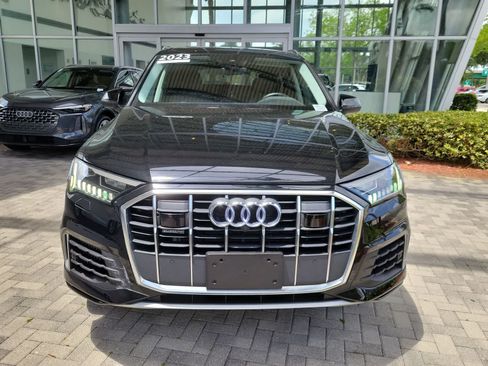 Used 2023 Audi Q7 3.0T Premium w/ Convenience Package AWD/4WD image 3