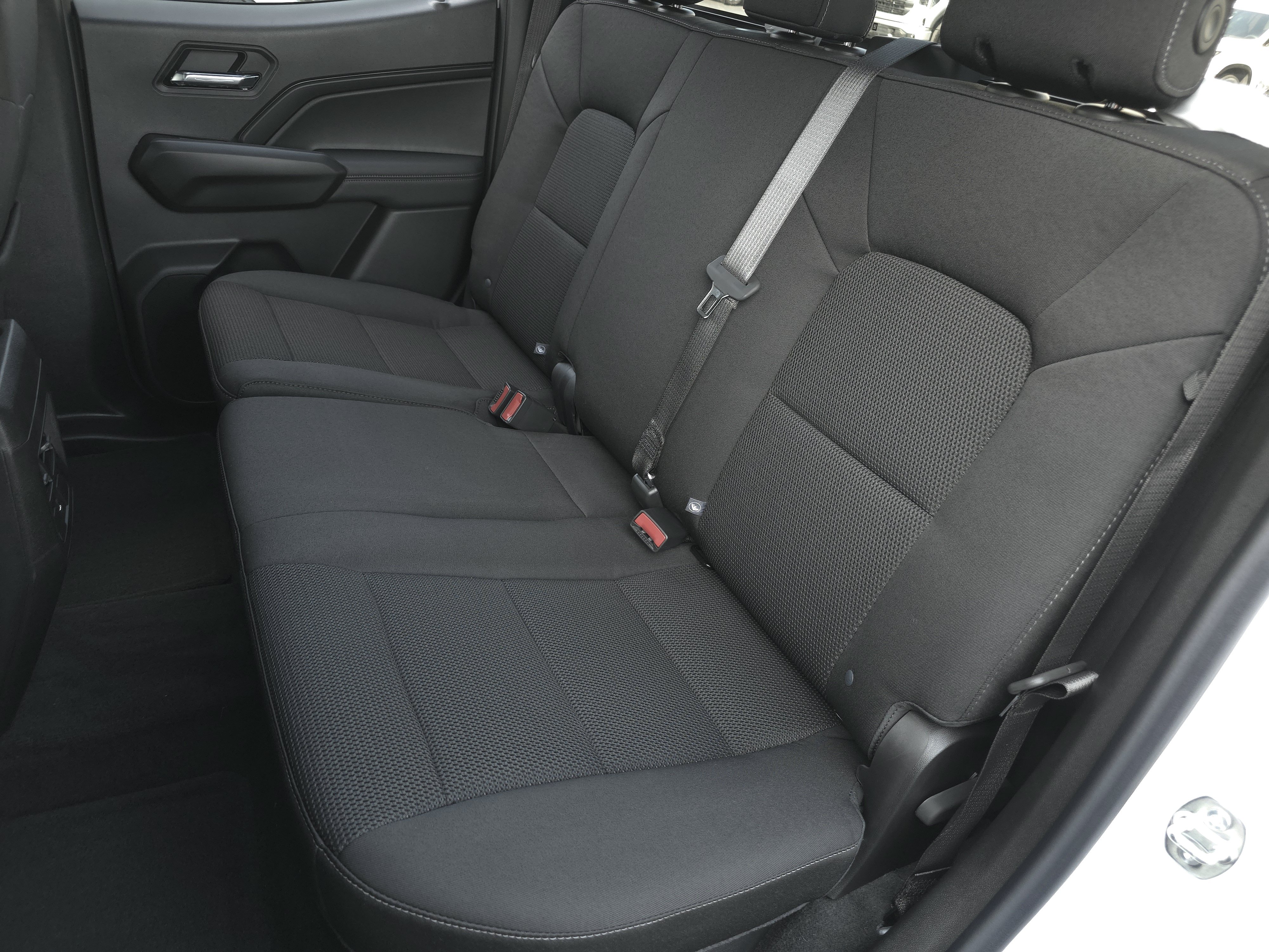 New 2026 GMC Canyon Elevation RWD image 30