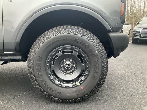 New 2025 Ford Bronco 4-Door w/ Sasquatch Package image 10