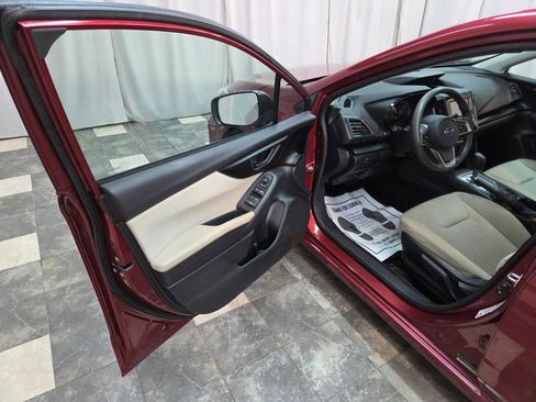 Used 2019 Subaru Impreza 2.0i AWD/4WD image 9