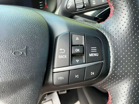 Certified 2024 Ford Escape ST-Line Select AWD/4WD image 25