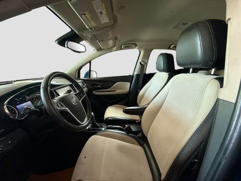 Used 2019 Buick Encore Sport Touring AWD/4WD image 20