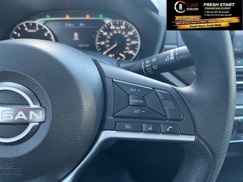 Used 2023 Nissan Altima 2.5 SV image 19