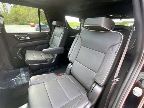 Used 2023 Chevrolet Tahoe Premier w/ Advanced Technology Package image 26