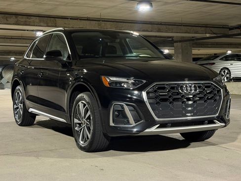 Used 2023 Audi Q5 2.0T Premium Plus w/ Premium Plus Package AWD/4WD image 7