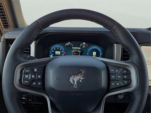 New 2025 Ford Bronco Outer Banks image 19