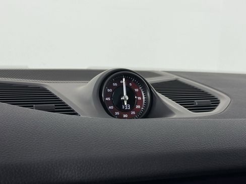 New 2025 Porsche Cayenne image 19