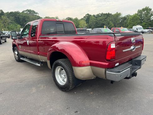 Used 2013 Ford F350 Lariat RWD image 3