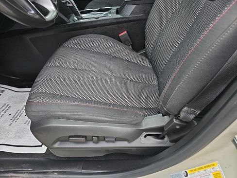 Used 2013 GMC Terrain SLE w/ Chrome and Technology Package AWD/4WD image 14