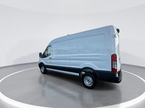 New 2026 Ford Transit 250 148 Medium Roof RWD image 6