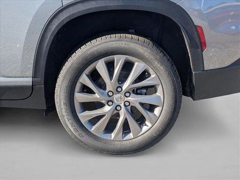 New 2026 Buick Enclave Preferred w/ Power Package image 10