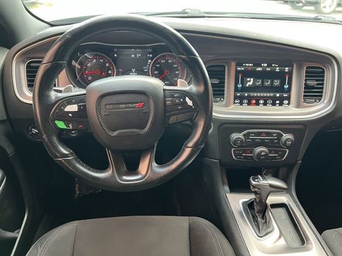 Used 2019 Dodge Charger GT image 13