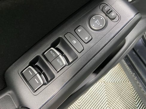 Used 2026 Honda Civic FWD Hybrid Sedan image 17