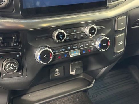 Used 2022 Ford F150 Lariat w/ Max Trailer Tow Package AWD/4WD image 18