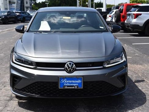 Certified 2025 Volkswagen Jetta Sport FWD image 4