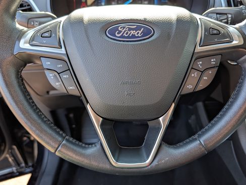Used 2024 Ford Edge Titanium AWD/4WD image 25
