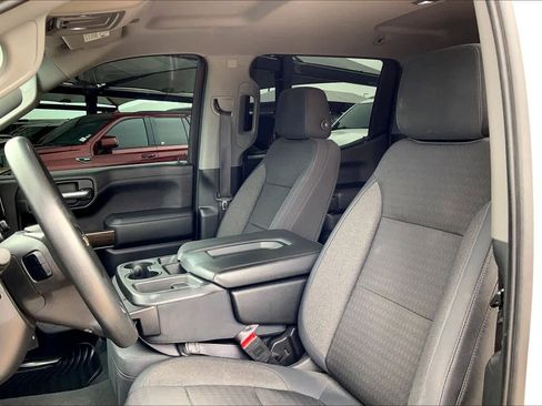 Used 2019 Chevrolet Silverado 1500 LT w/ Trailering Package image 8