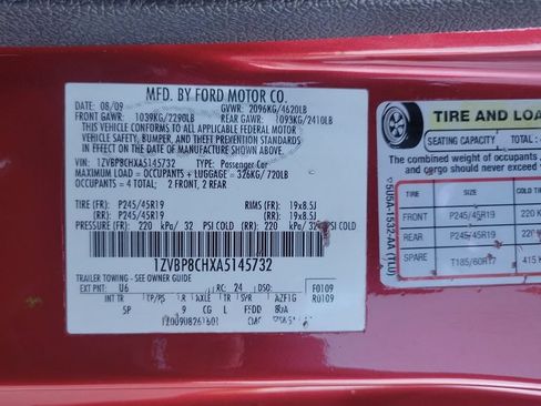 Used 2010 Ford Mustang GT Premium RWD image 21