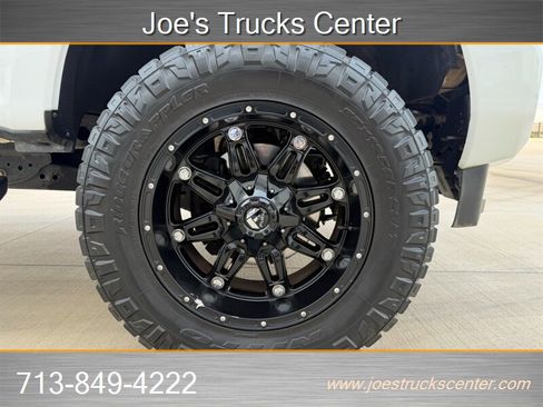Used 2017 Ford F250 XLT w/ XLT Premium Package AWD/4WD image 47