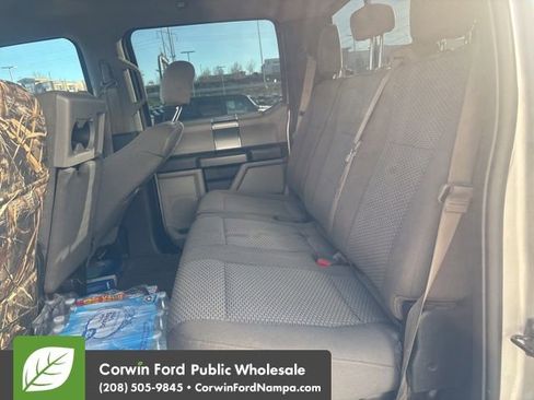 Used 2017 Ford F150 XLT w/ Equipment Group 302A Luxury image 9