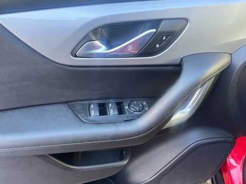 Used 2019 Chevrolet Blazer LT AWD/4WD image 23
