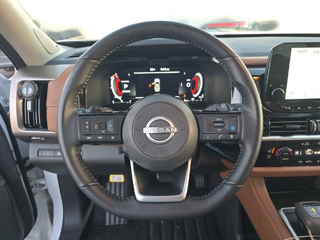 Certified 2025 Nissan Pathfinder Platinum w/ Cargo Package FWD image 4