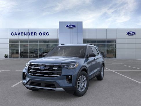 New 2026 Ford Explorer Active w/ Active Comfort Package RWD image 2